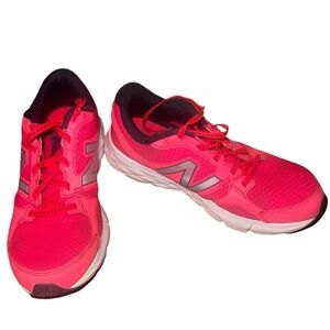 New Balance Women's Pink Running Shoes 9